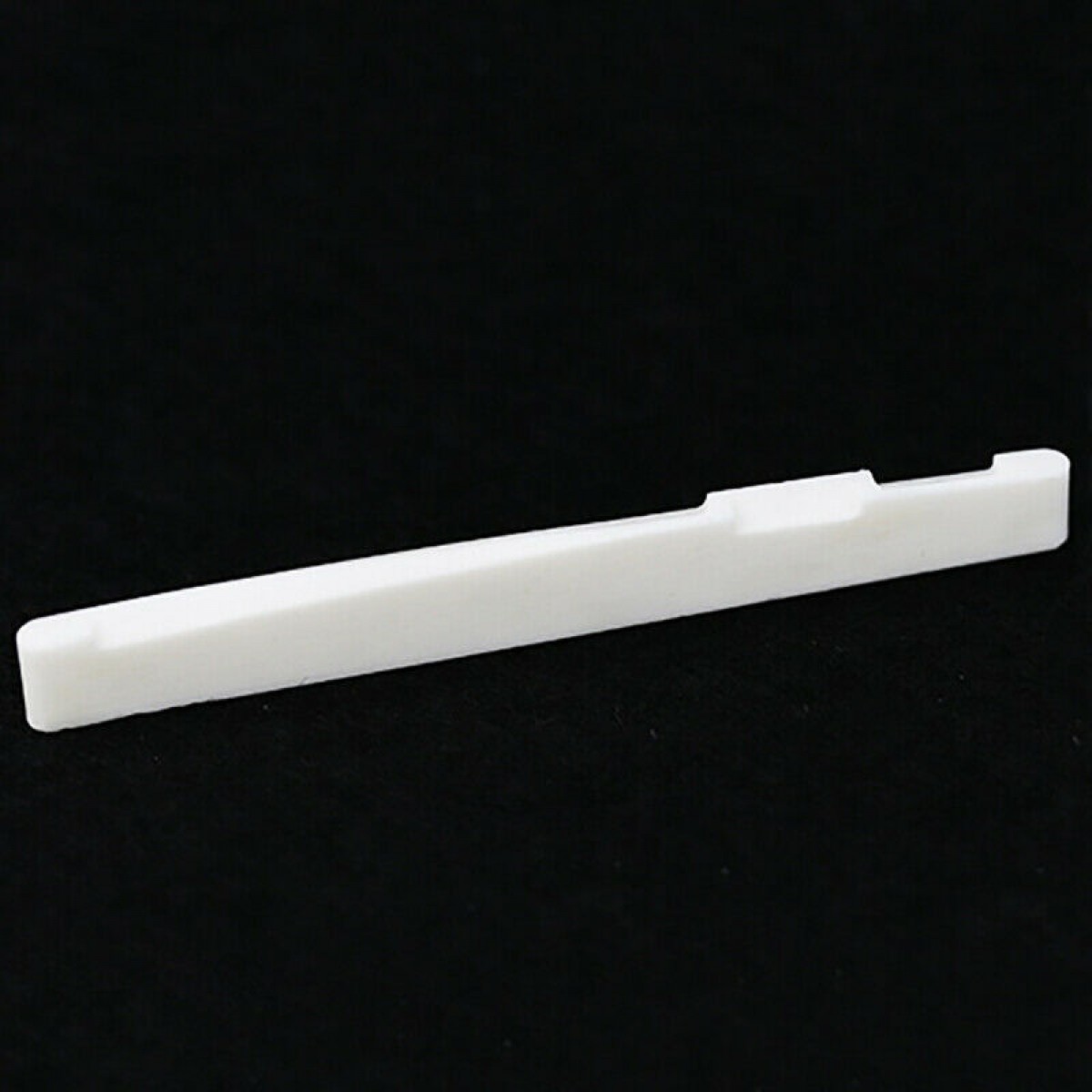 Ģitāras apakšējais slieksnītis 72*3*9 mm (Saddle)