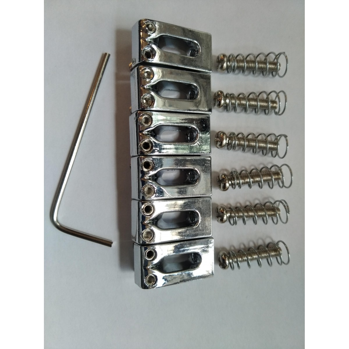 Ģitāras bridge saddle F62 CR