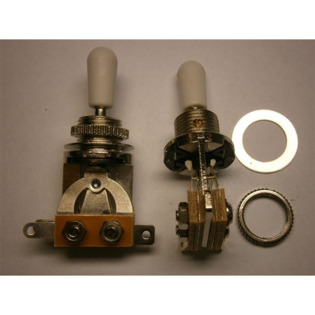 Pārslēdzējs Slēdzis H160 CR-WH Toggle switch 3-way